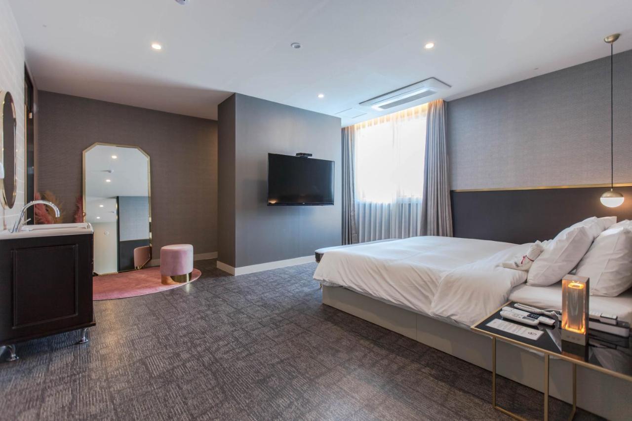 Browndot Business Seomyeon Hotel Busan Ngoại thất bức ảnh